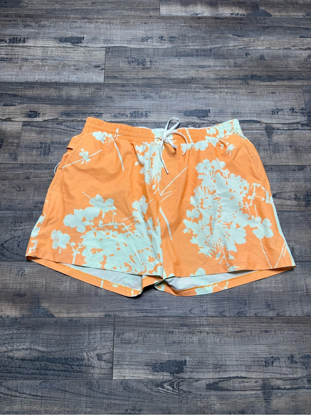 Lululemon Orange Pool Shorts  Floral Drawstring Lounge Shorts Men's Size XL
